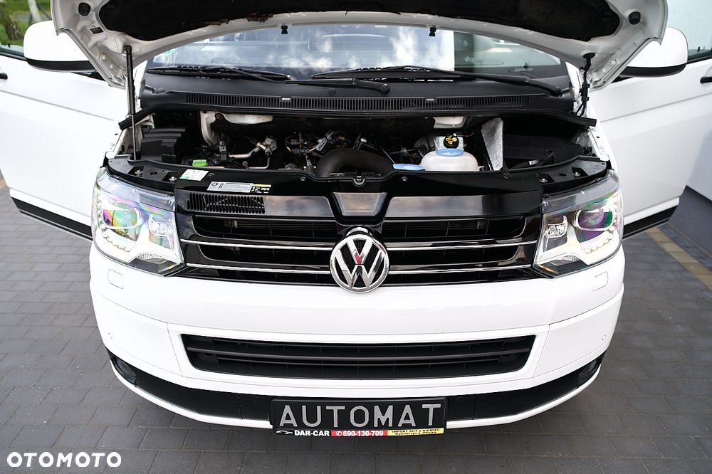 Volkswagen Multivan - 23