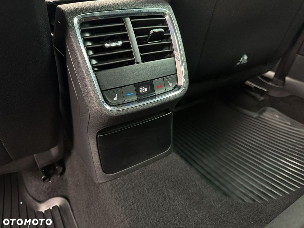 Skoda Octavia 2.0 TSI DSG 4x4 Style - 25