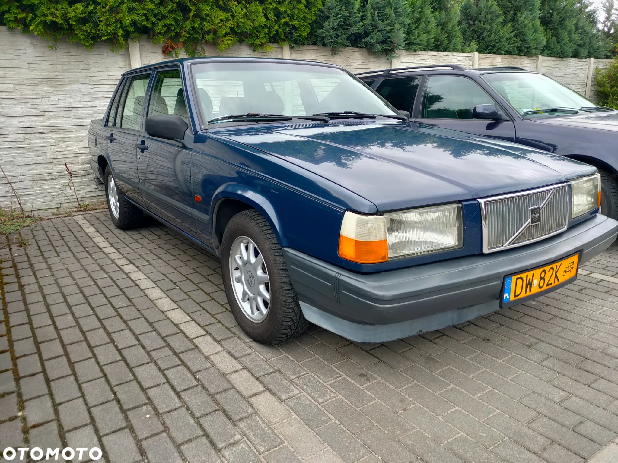 Volvo Seria 700 - 1