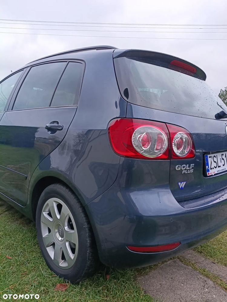 Volkswagen Golf Plus 1.6 Comfortline - 15