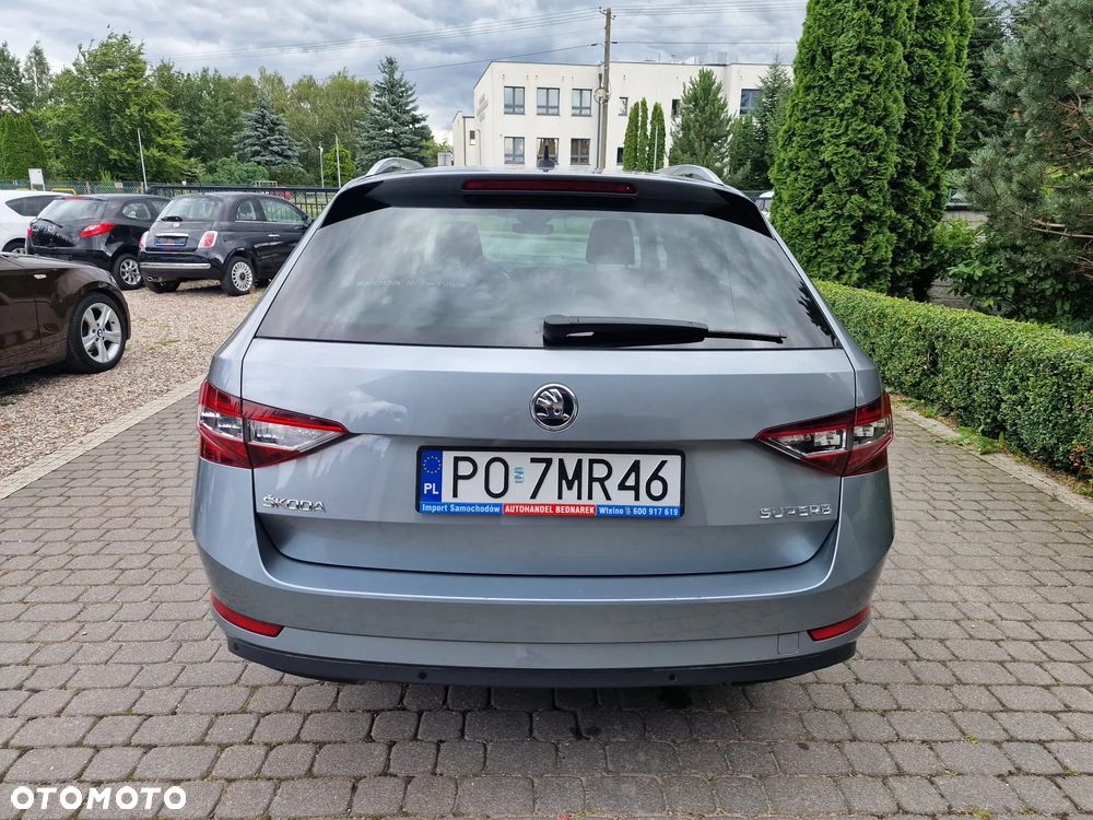 Skoda Superb 2.0 TDI Active DSG - 7