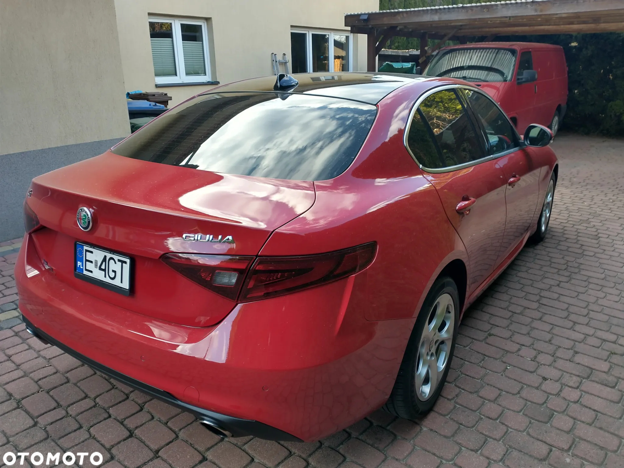 Alfa Romeo Giulia 2.0 Turbo 16V AT8-Q4 Ti - 4