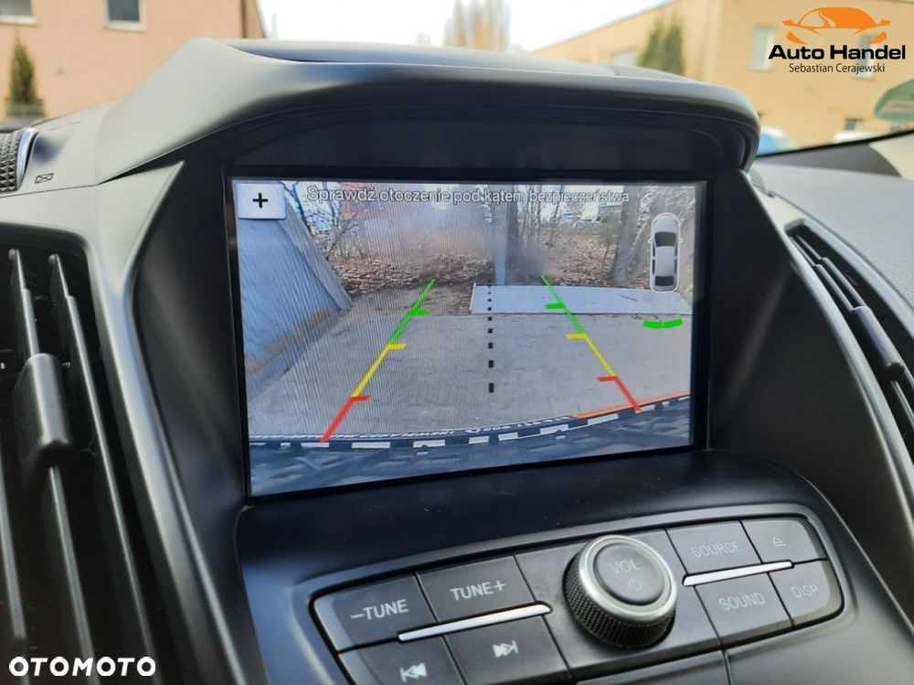 Ford Kuga 1.5 EcoBoost 2x4 Titanium - 31