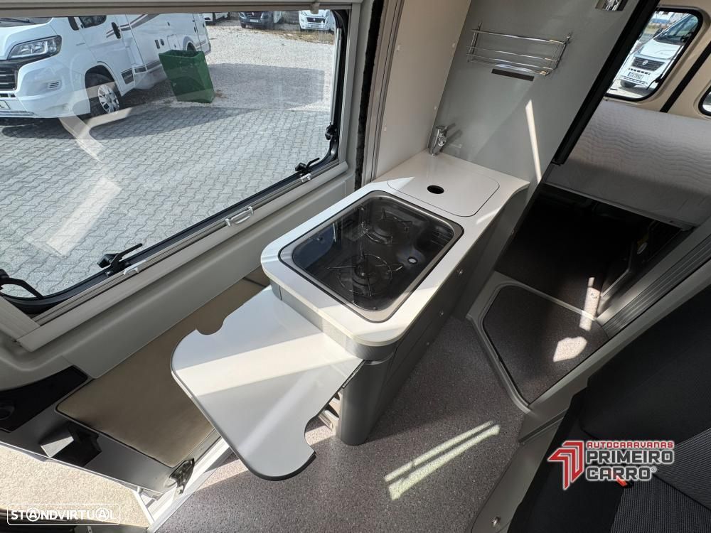 Adria Twin 150cv furgão - 27