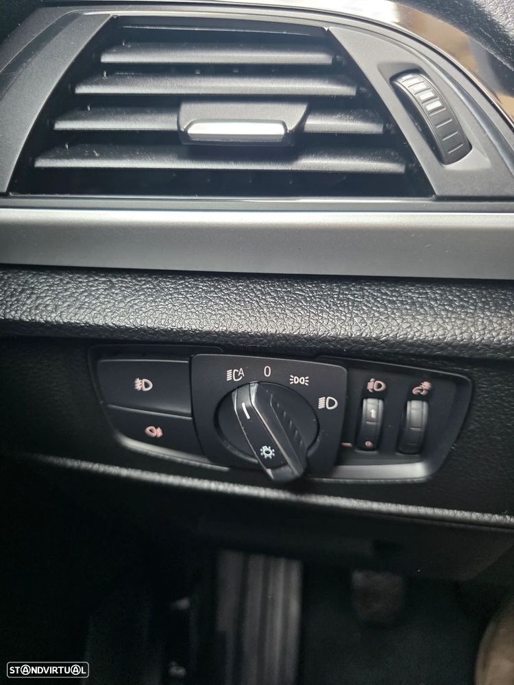 BMW 116 d Line Sport - 30