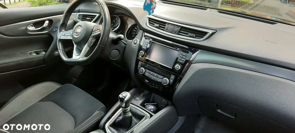 Nissan Qashqai 1.2 DIG-T N-Connecta - 4