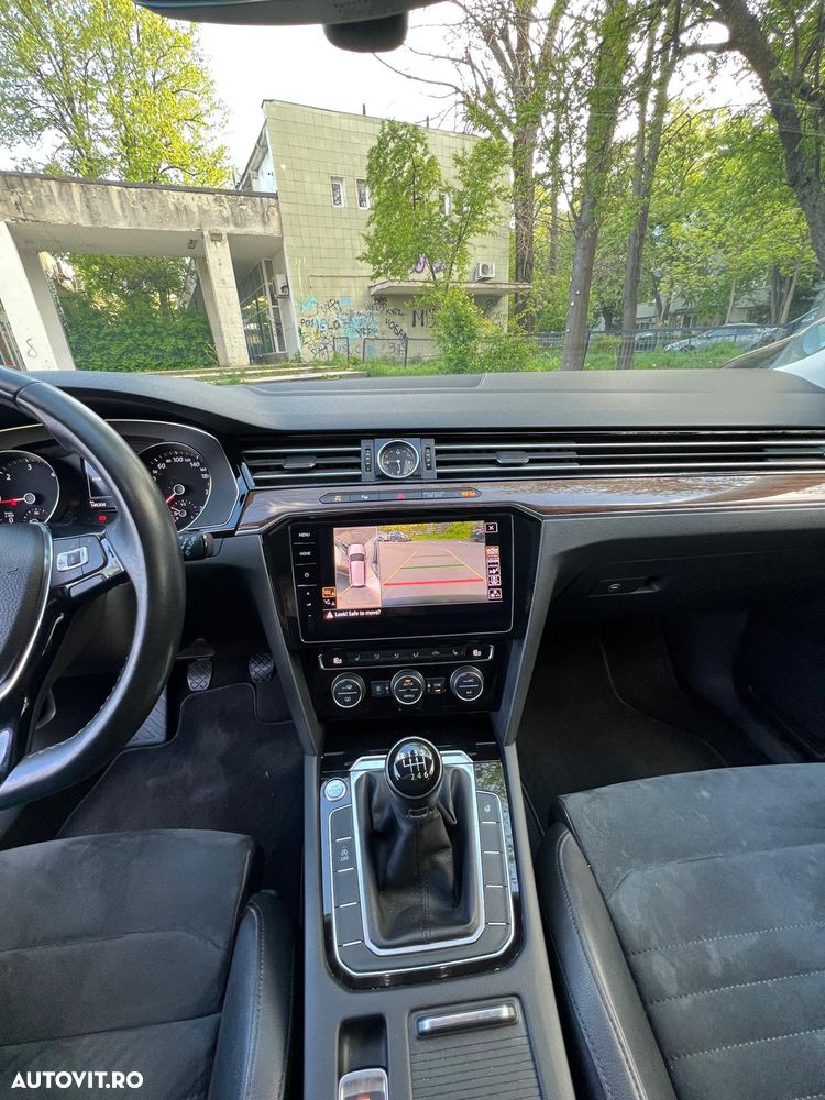Volkswagen Passat 2.0 TDI Highline - 7