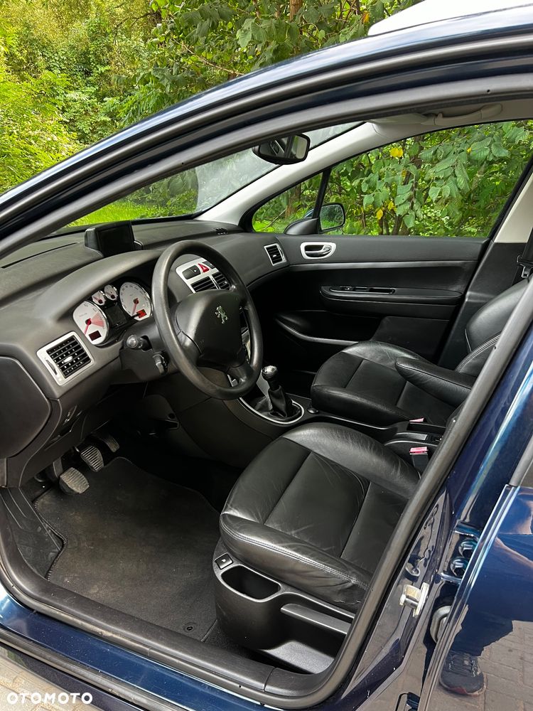 Peugeot 307 SW 140 Premium - 14