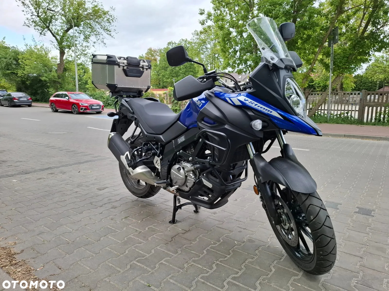 Suzuki V-STROM - 2