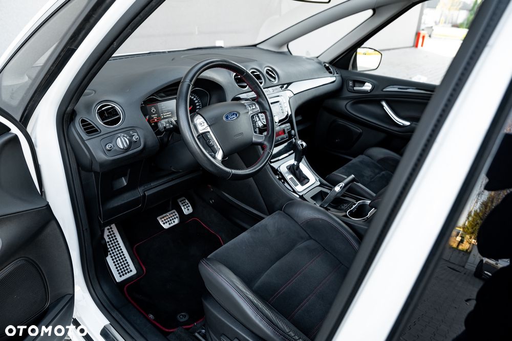 Ford S-Max 2.0 EcoBoost Titanium - 15