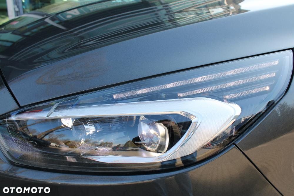 Ford S-Max - 27