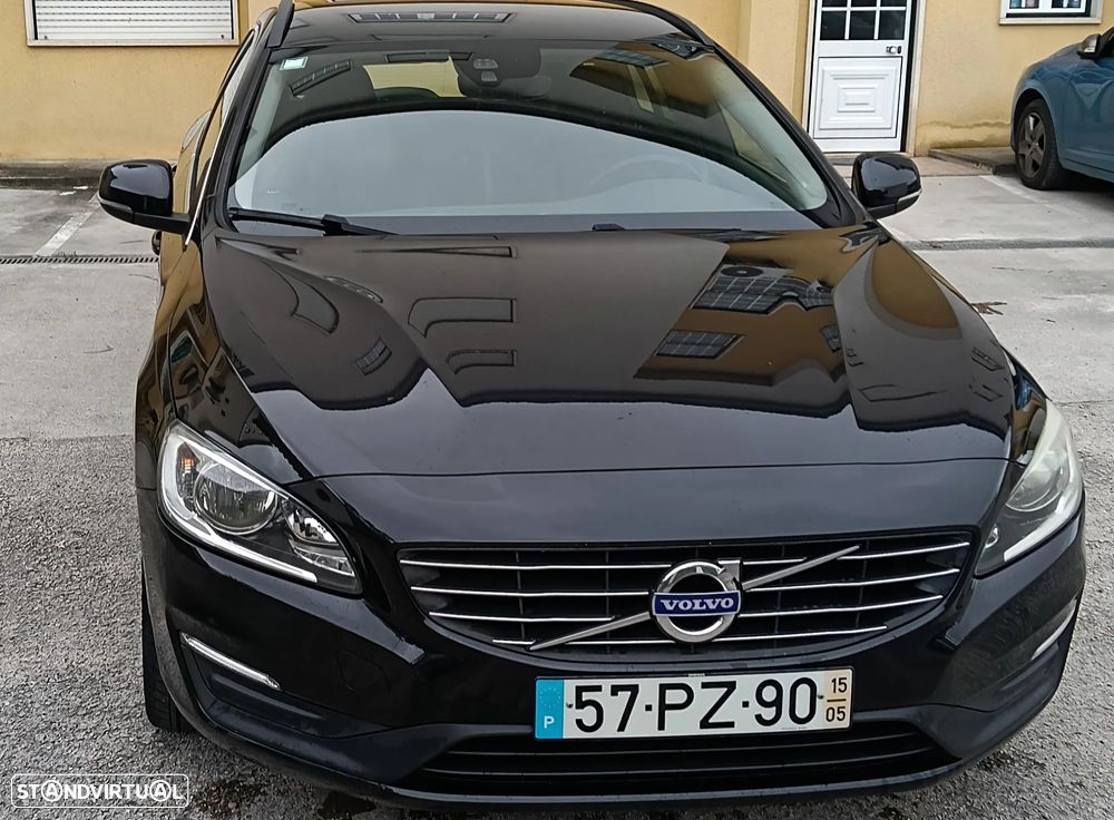 Volvo V60 1.6 D2 Momentum Eco - 2
