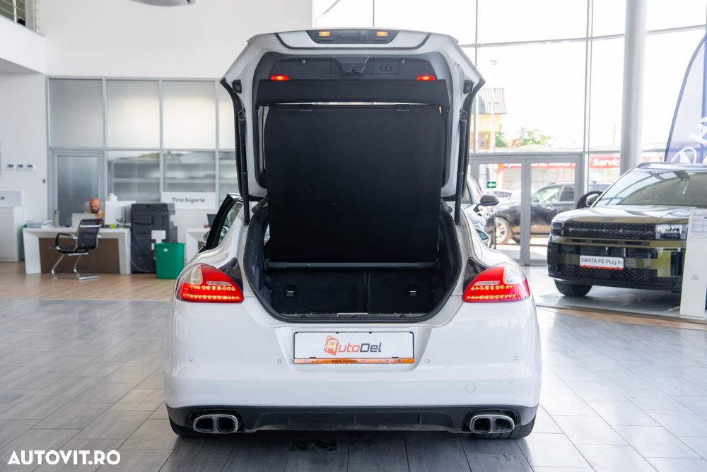 Porsche Panamera 4S PDK - 14