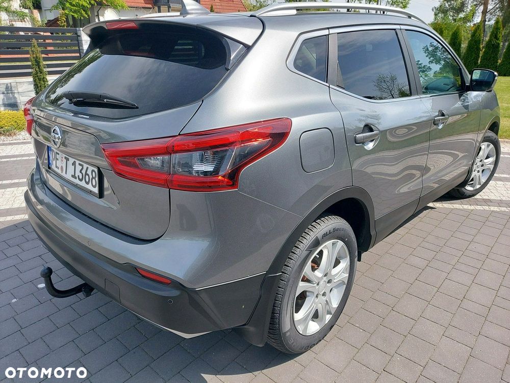 Nissan Qashqai - 2