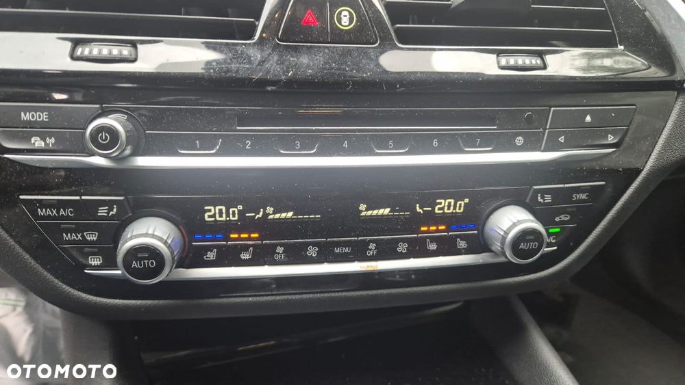 BMW Seria 5 520d Sport Line sport - 13