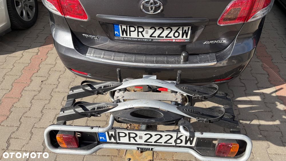 Toyota Avensis 2.0 Executive - 29