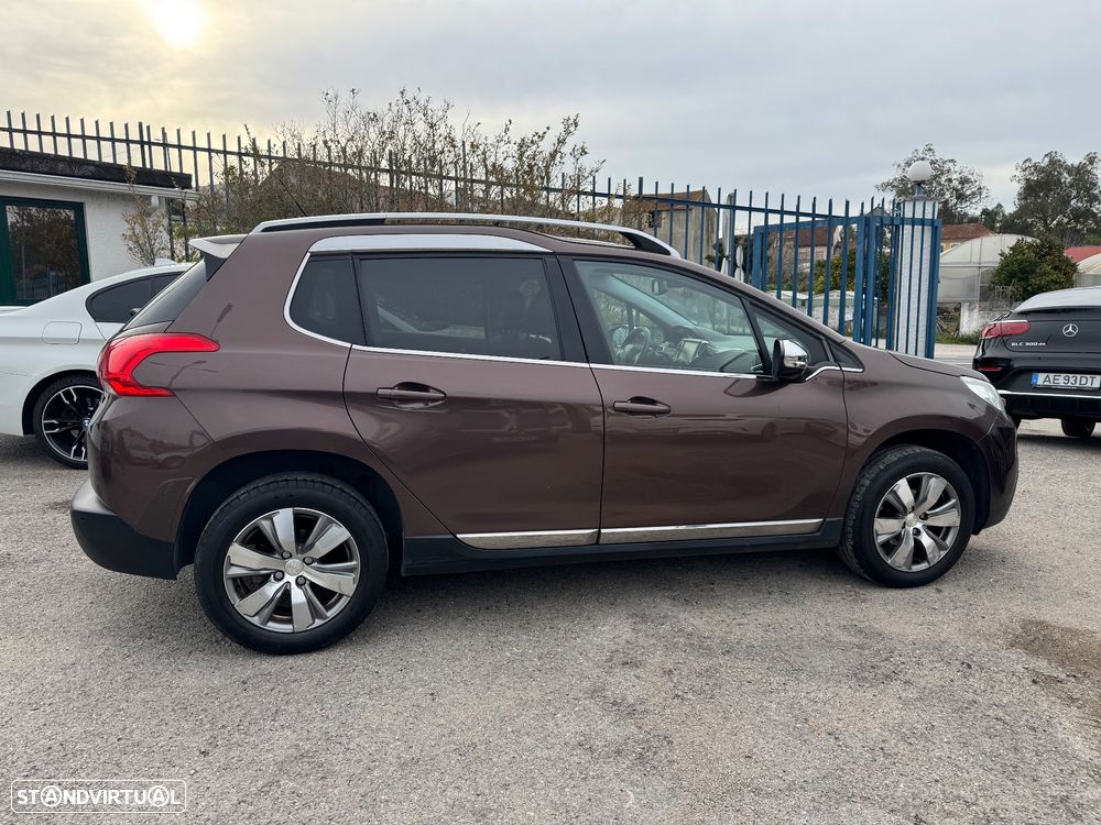 Peugeot 2008 1.4 HDi Allure - 4
