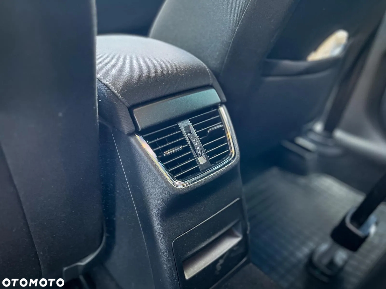 Skoda Octavia 2.0 TDI Style DSG - 15