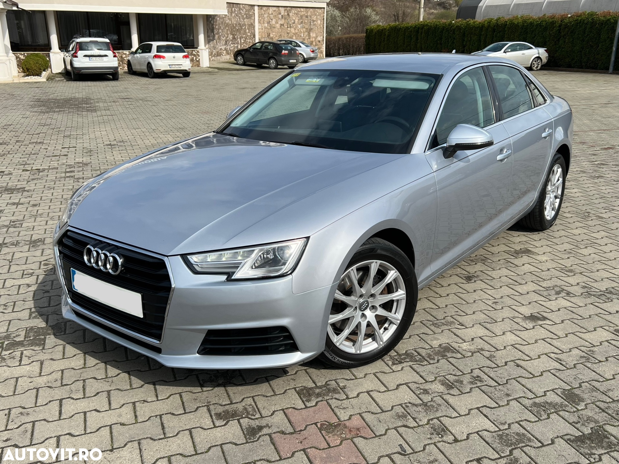 Audi A4 2.0 TDI DPF multitronic Ambiente - 26