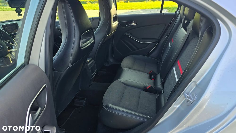 Mercedes-Benz Klasa A 180 CDI (BlueEFFICIENCY) Style - 14