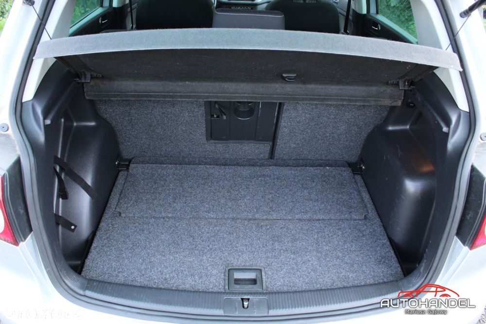 Volkswagen Golf Plus - 9