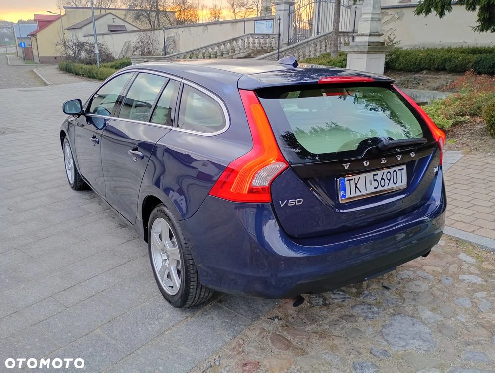 Volvo V60 T4 Edition - 5