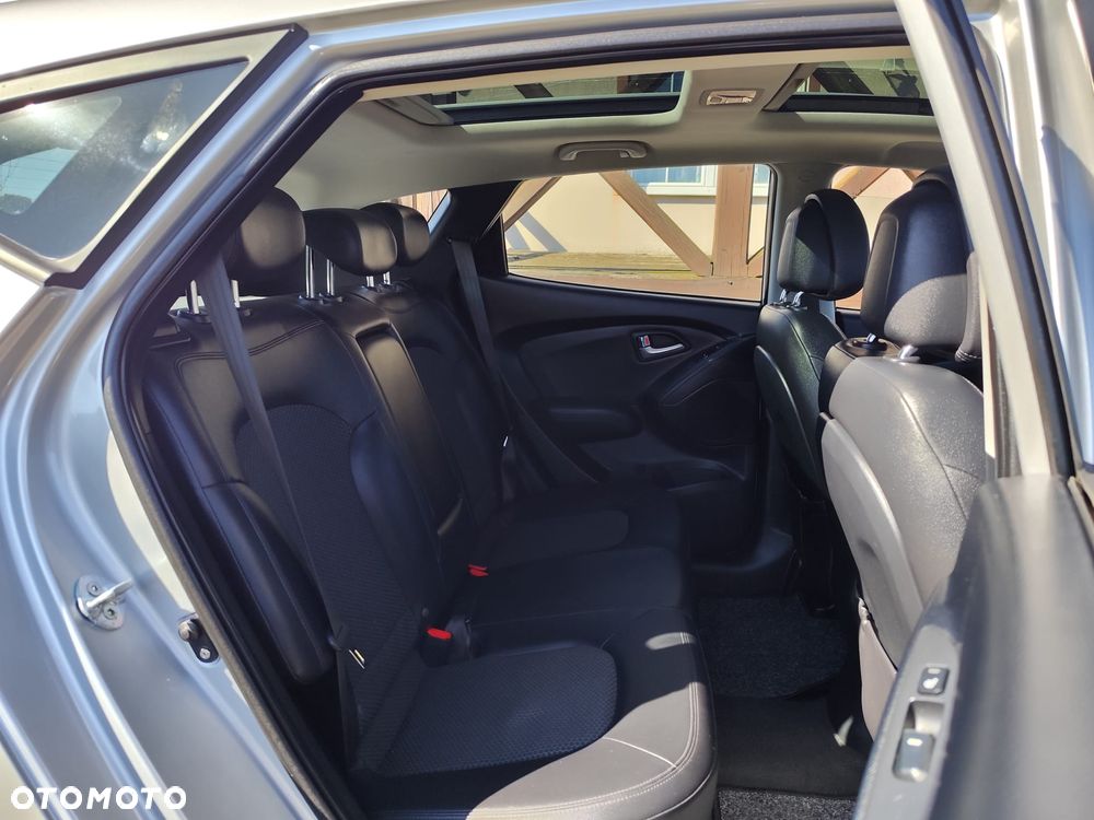 Hyundai ix35 2.0 2WD Style - 12