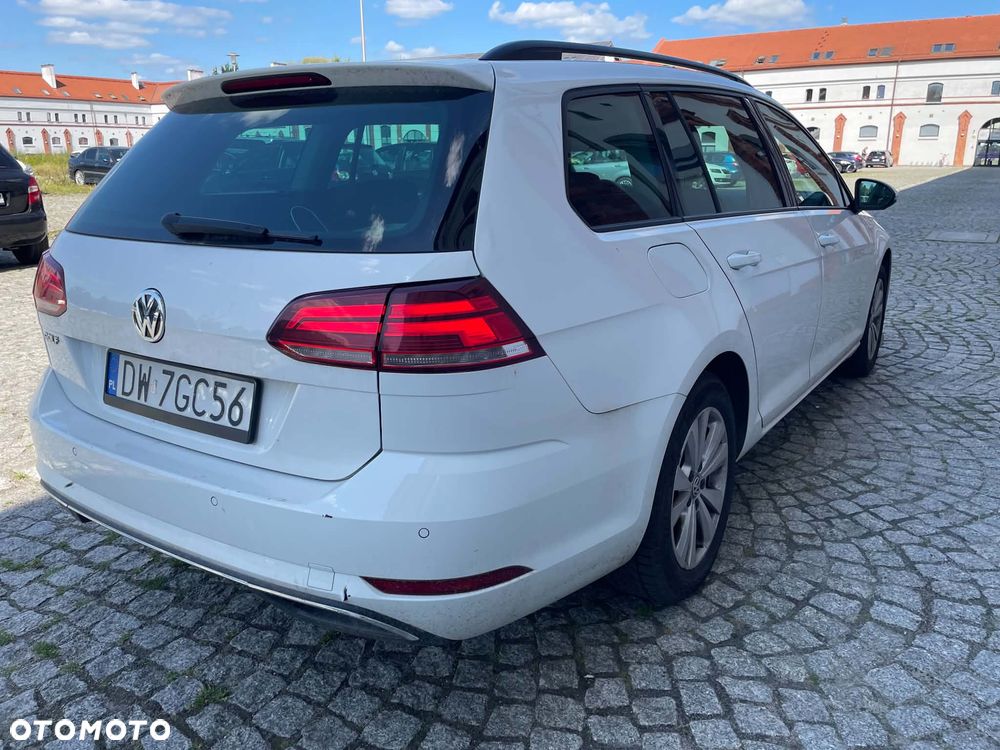 Volkswagen Golf 1.5 TSI BMT Evo Comfortline DSG - 3