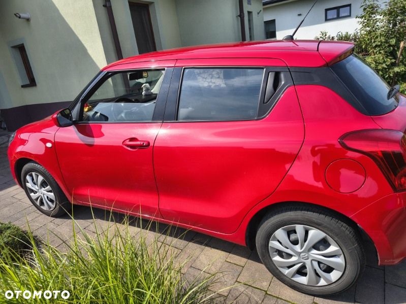 Suzuki Swift 1.2 Dualjet SHVS Premium - 4