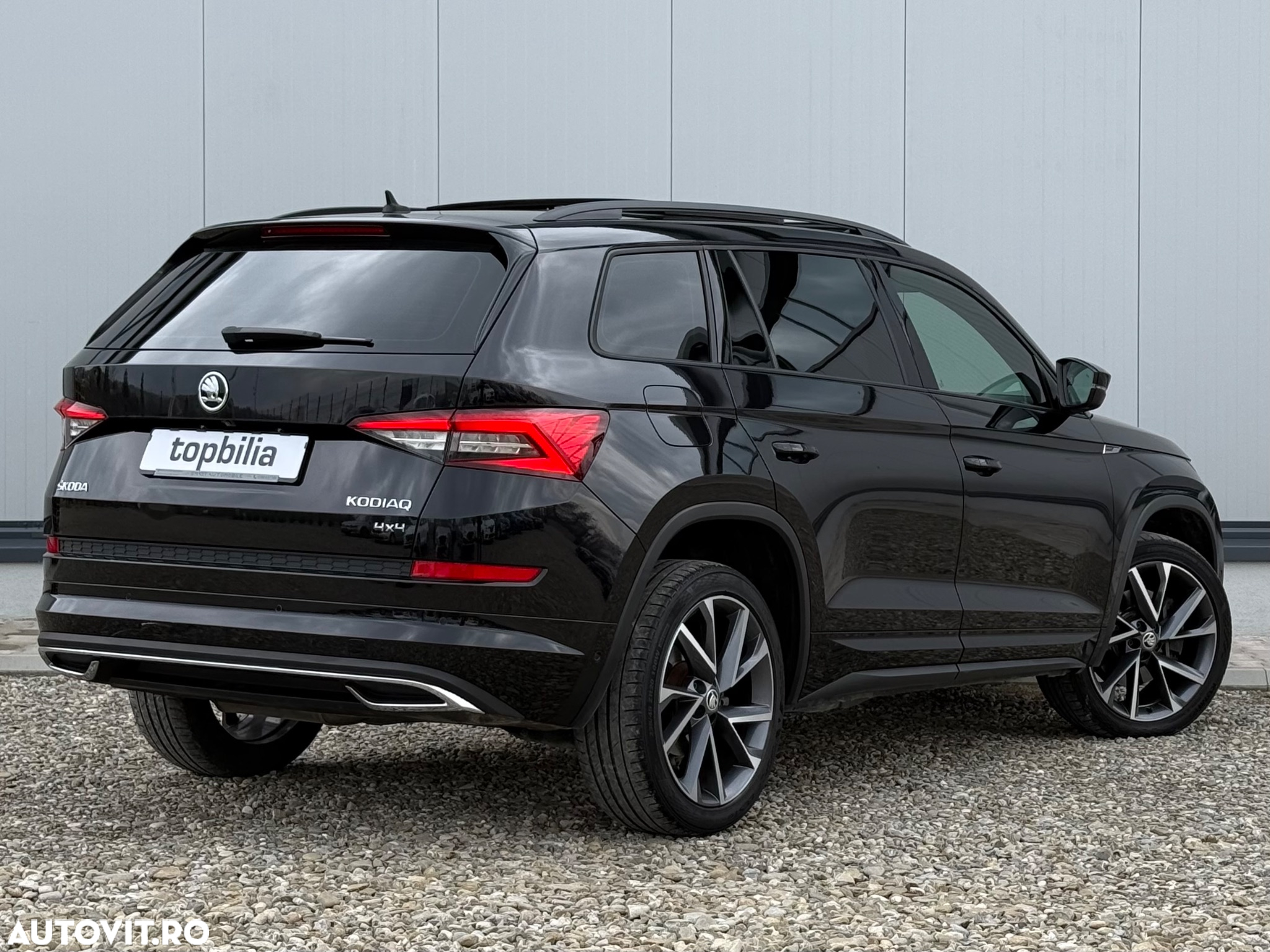 Skoda Kodiaq 2.0 TDI 4X4 DSG Sportline - 4