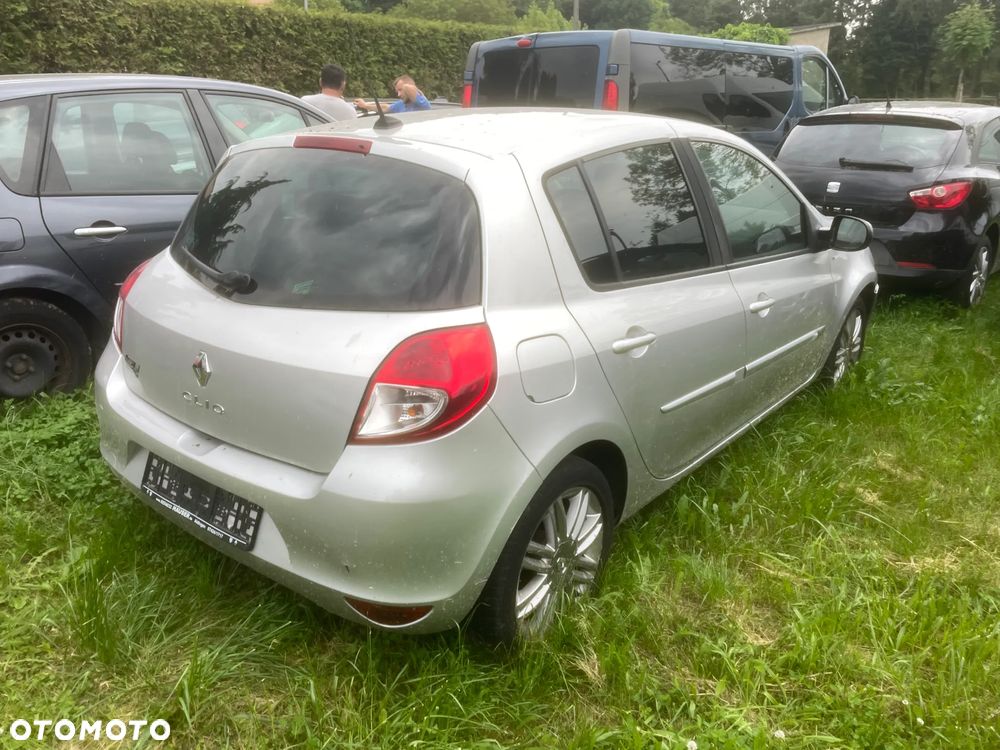 Renault Clio - 3