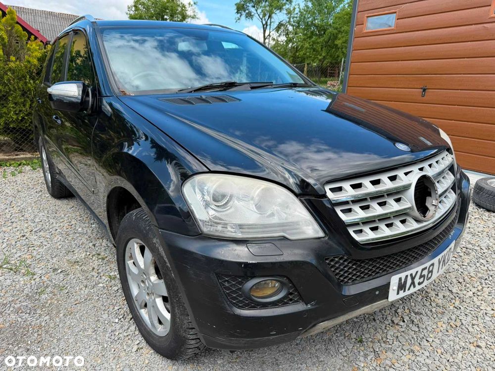 Mercedes-Benz ML - 8