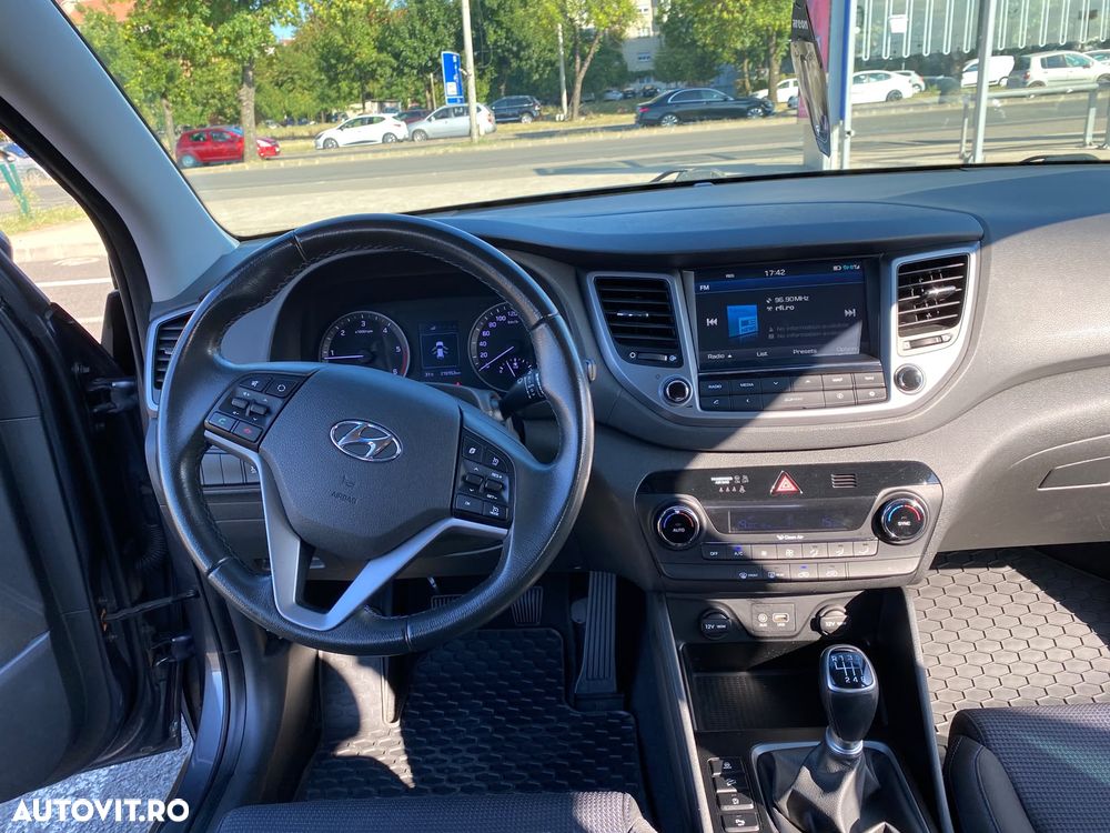 Hyundai Tucson 2.0 CRDI 2WD Style - 19