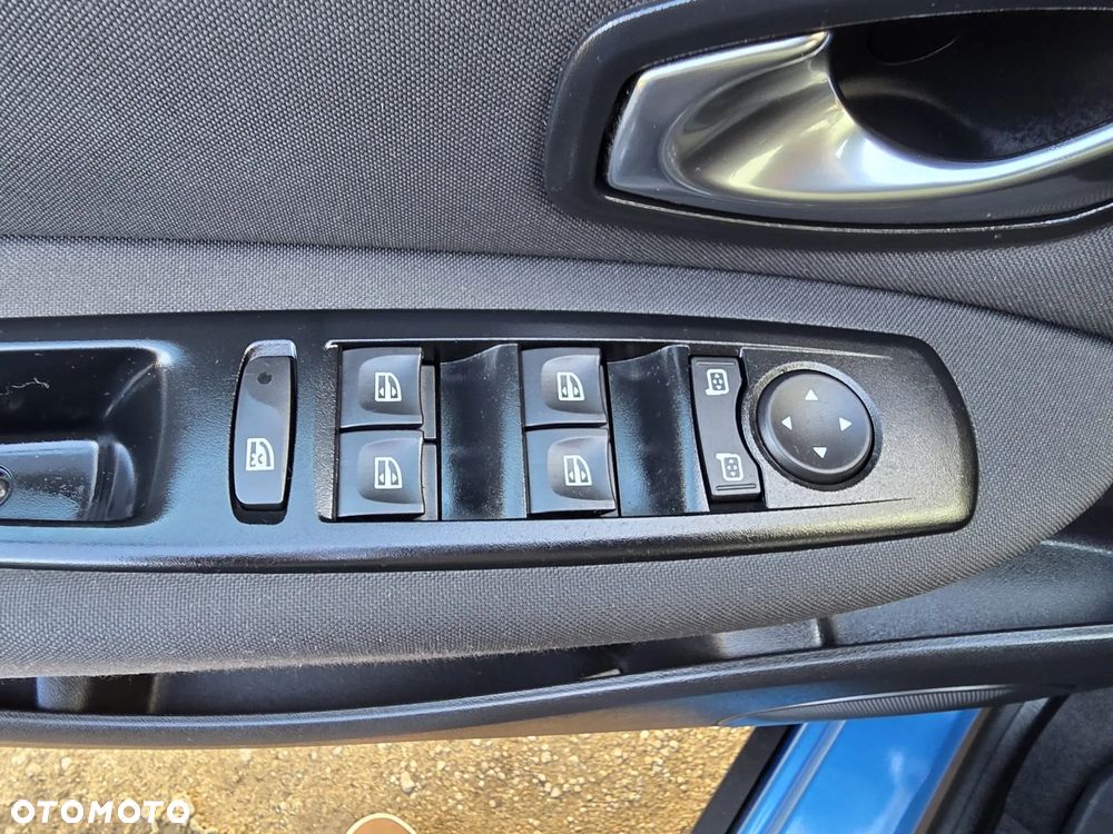 Renault Scenic Xmod 1.2 TCE Energy Bose - 22