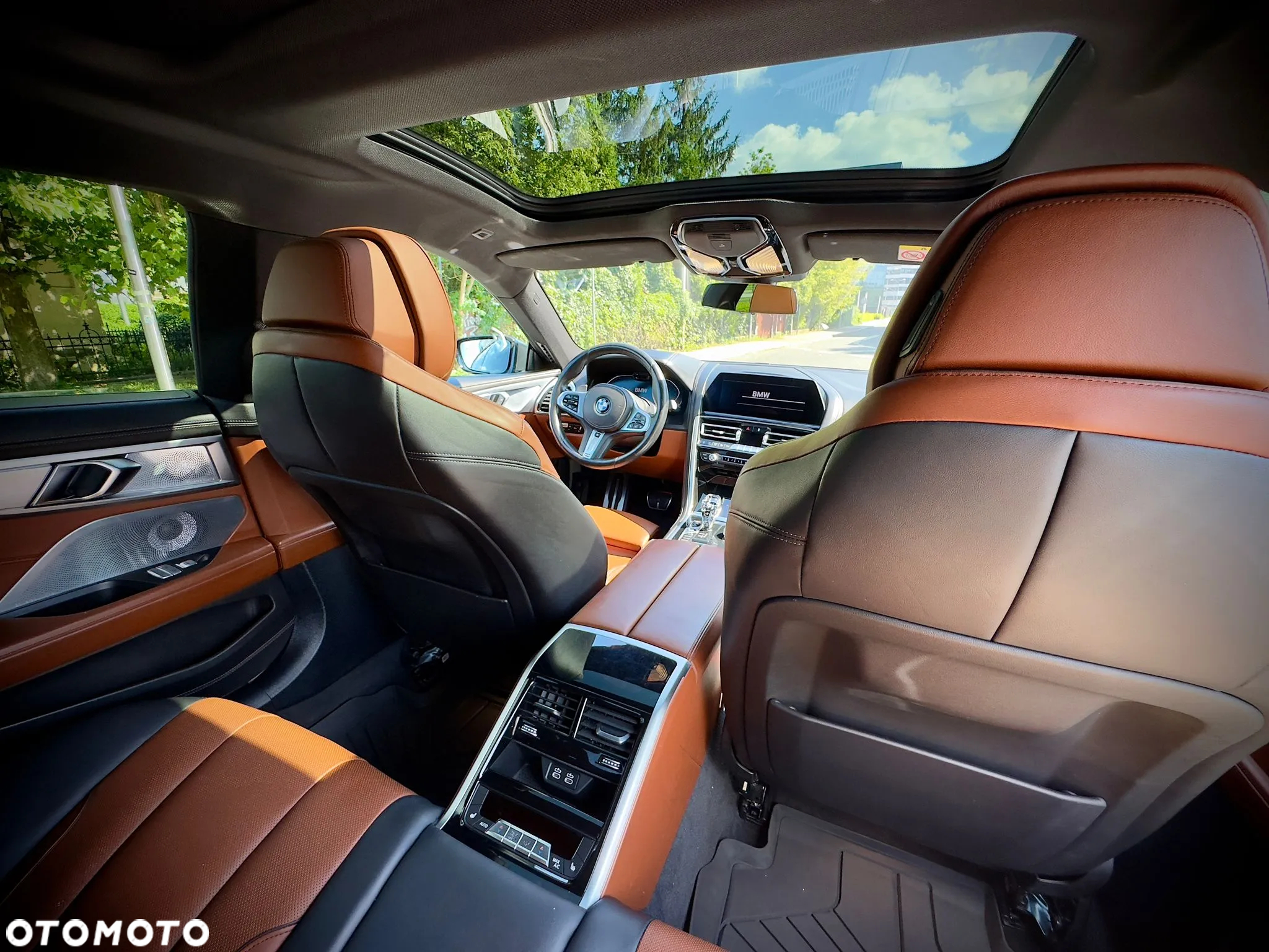 BMW Seria 8 M850i xDrive - 4