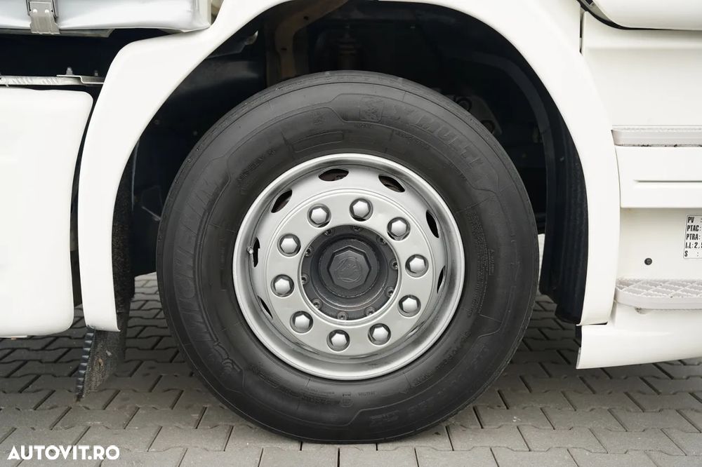 Scania P 320 / SOLO / CORTINĂ - 8.5 M / 4X2 / DHOLLANDIA LIFT / PODEA REZISTENTĂ / EURO 6 - 26