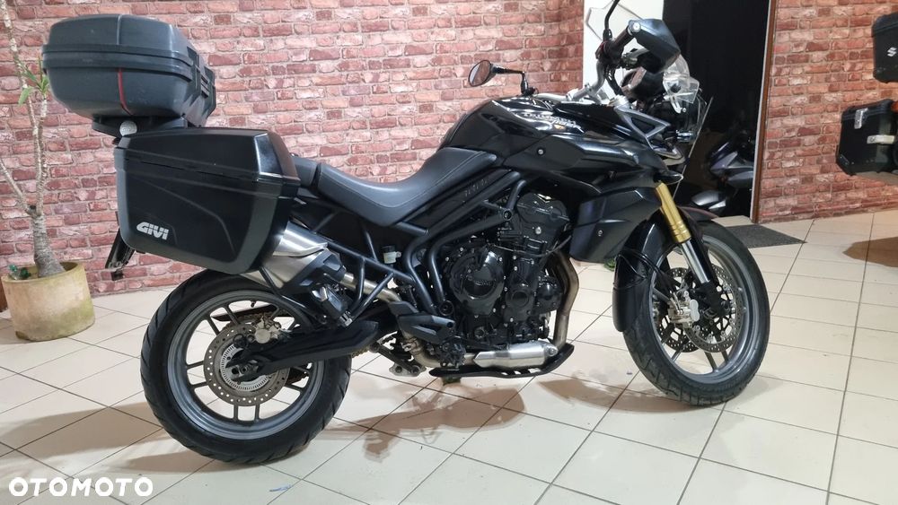 Triumph Tiger - 2