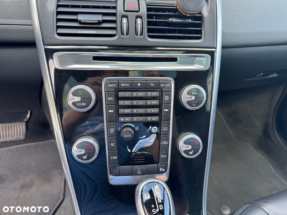 Volvo XC 60 D3 Drive-E Summum - 14