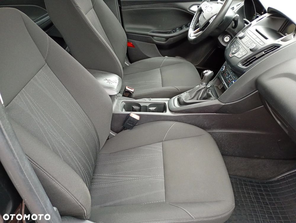 Ford Focus - 9