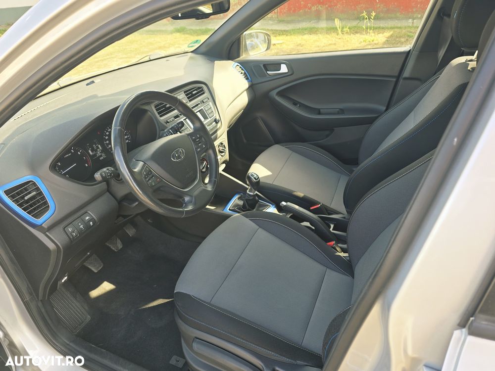 Hyundai i20 blue 1.0 T-GDI Active Passion - 6