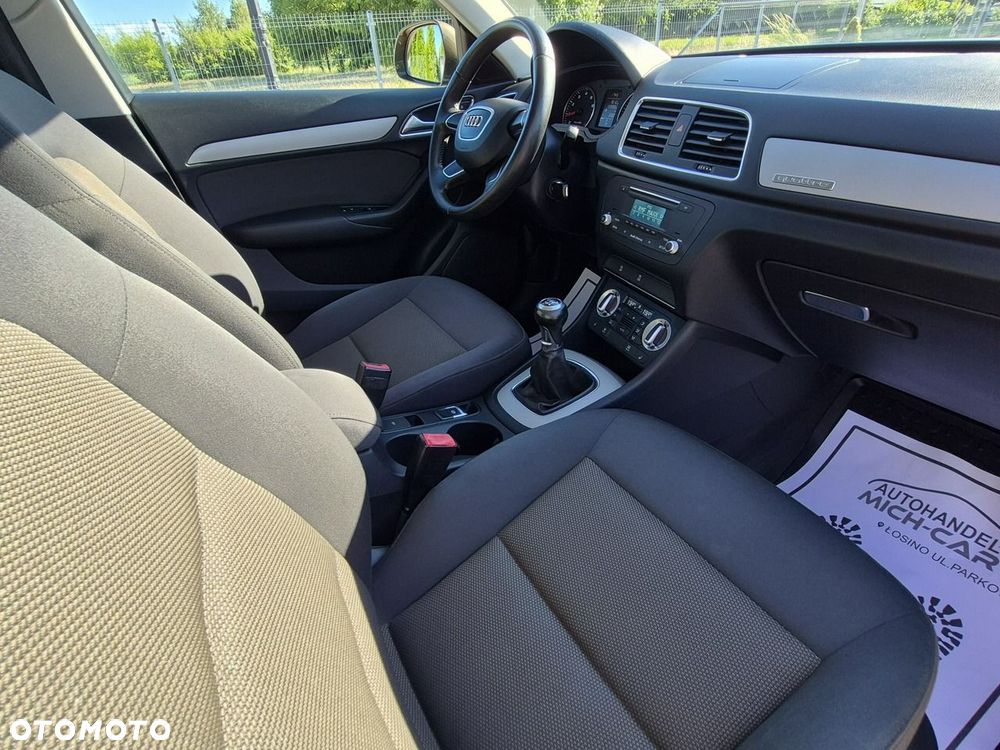 Audi Q3 - 22