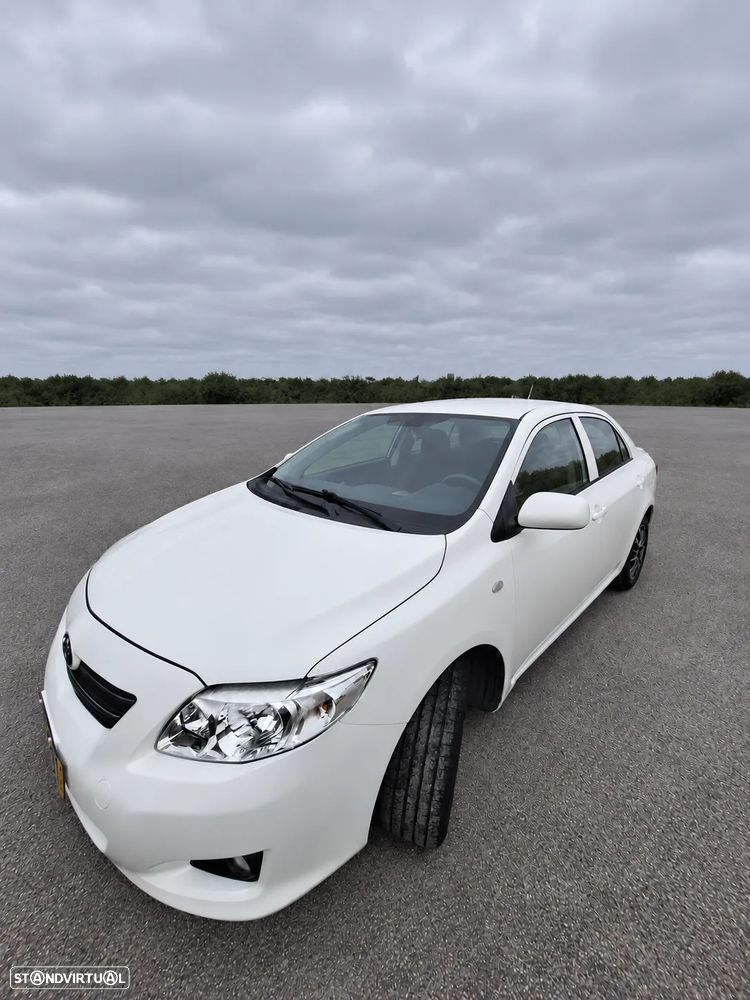 Toyota Corolla 1.4 D-4D Premium Plus - 10