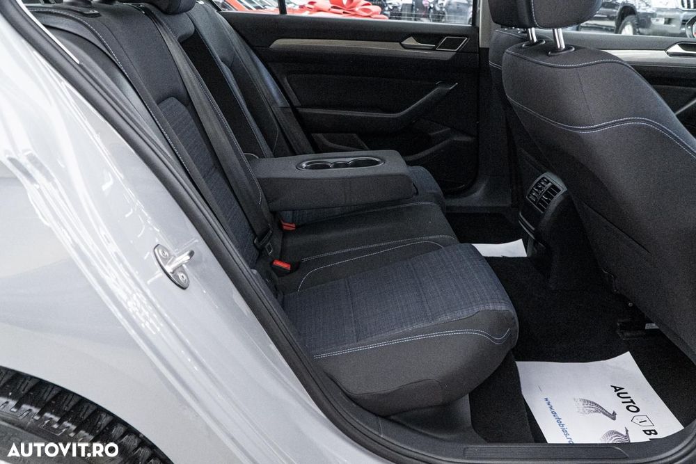 Volkswagen Passat 1.4 TSI DSG GTE - 9