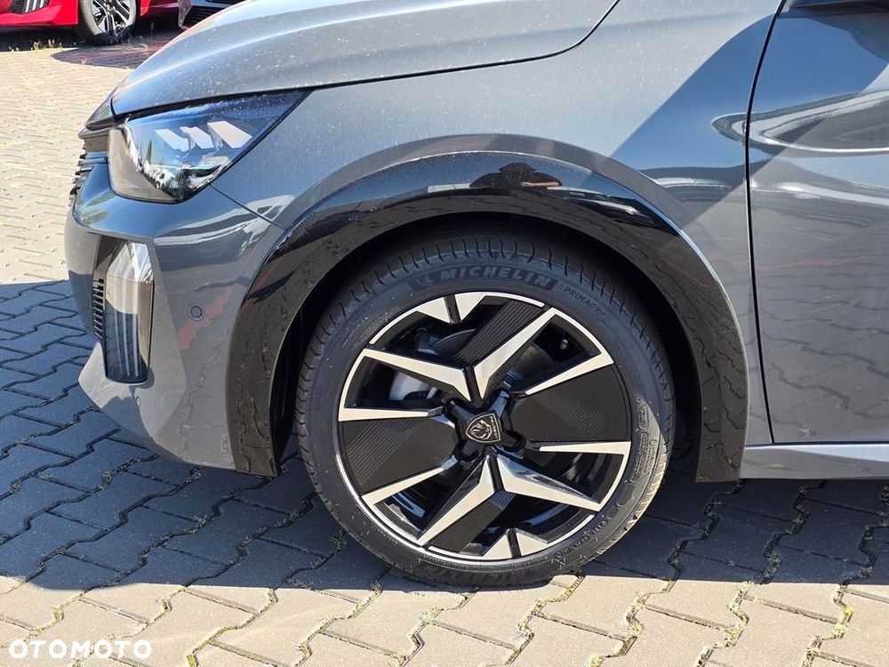 Peugeot 208 1.2 mHEV GT - 22