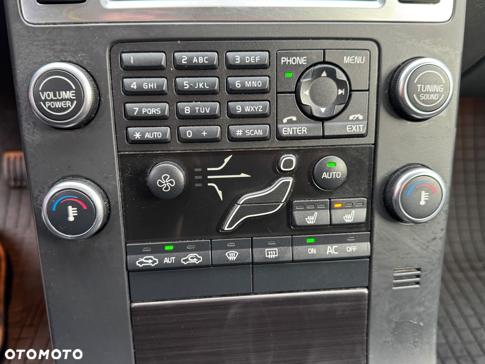 Volvo V70 2.0D Summum - 22