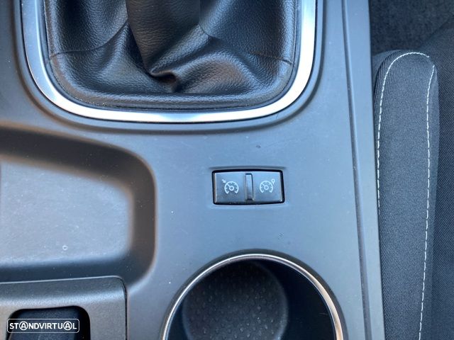 Renault Mégane Sport Tourer 1.3 TCe Limited - 25