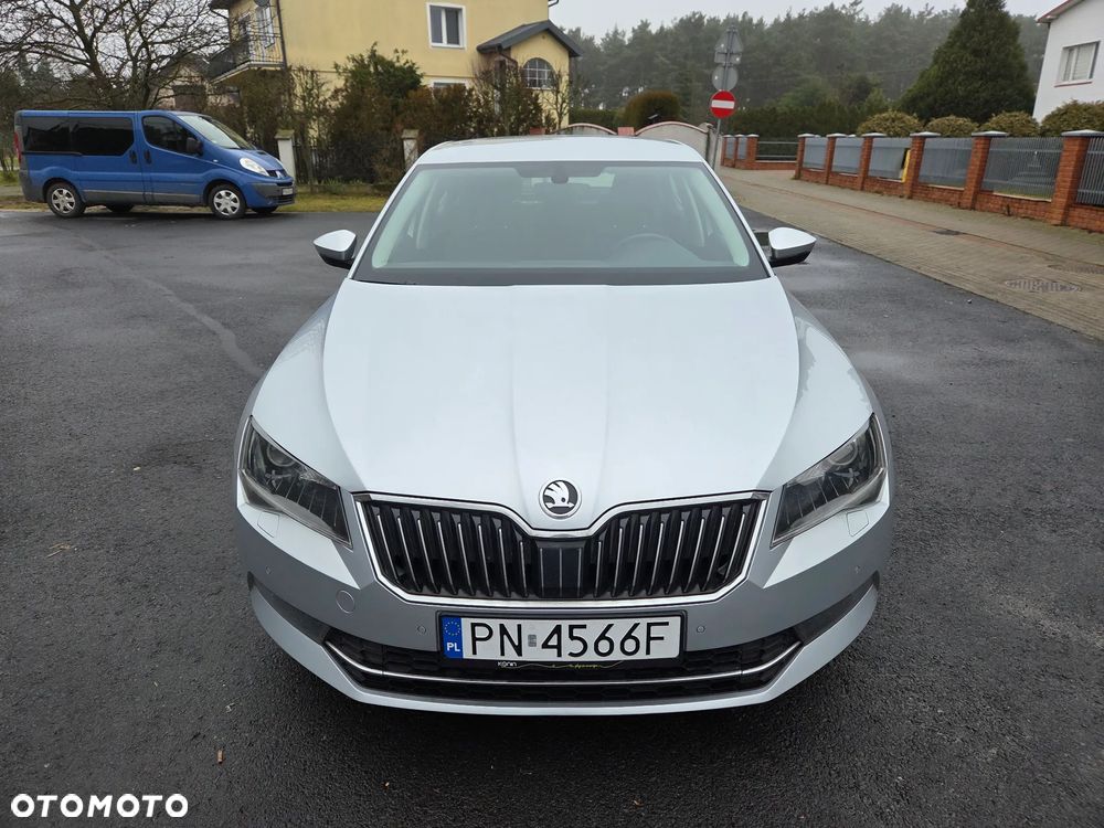 Skoda Superb 1.8 TSI Ambition DSG - 5