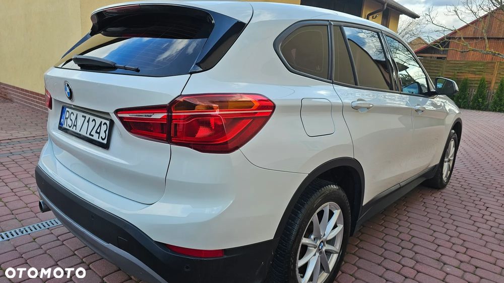 BMW X1 sDrive18d Advantage - 23
