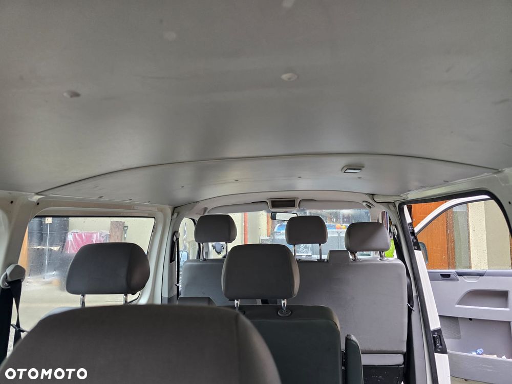 Volkswagen Transporter Standard - 11