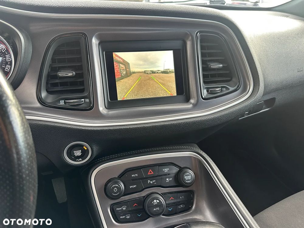 Dodge Challenger 5.7 R/T - 9